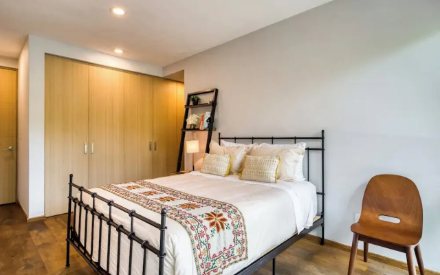 Depa Condesa con Terraza y Home Office