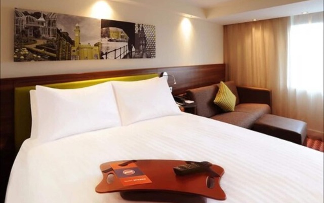 Hampton by Hilton London Luton Airport