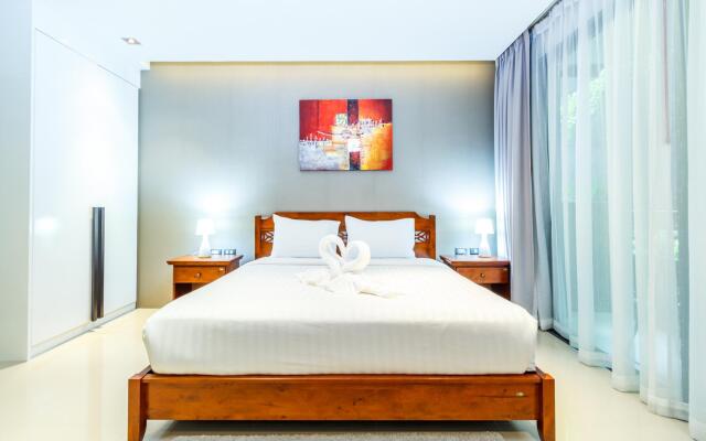 ET212A - Studio in Patong with pool and parking