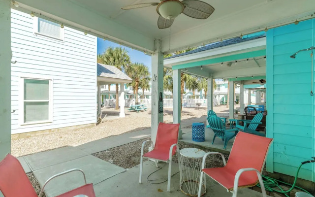 Resort Pool & Pet Friendly Sleeps 9