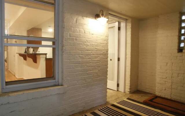 Stylish 2BR English Basement near Dupont