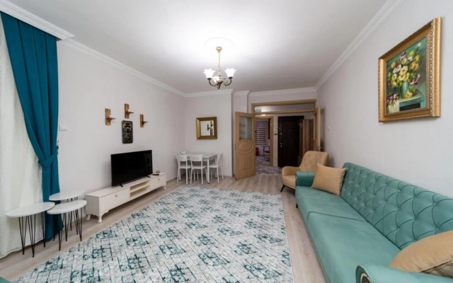Pleasant Flat With Balcony in Kaleici