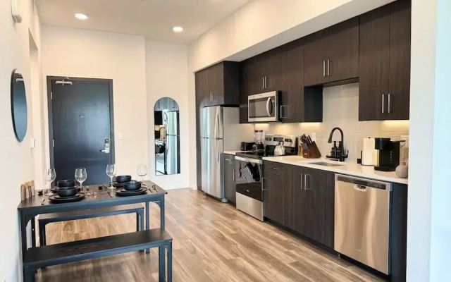 Modern Mid-hollywood Home Sunset View Free Parking
