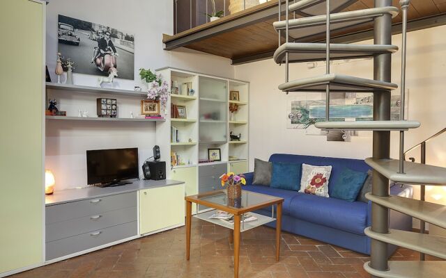 Pitti Apartment