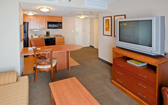 Candlewood Suites Indianapolis Downtown Medical District by IHG