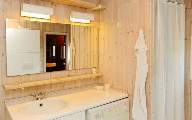 Gorgeous Seaside Holiday Home in Faaborg