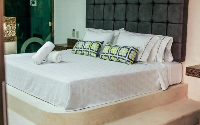 Casa Kaoba Hotel & Suites