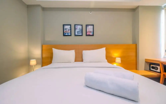Luxury 1BR Apartment with Golf View at Mustika Golf Residence – Guest Rooms – Cikarang