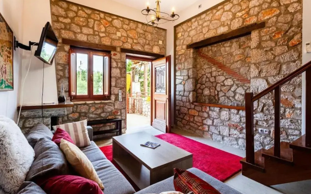 Impeccable Studio for 2 in Limenaria
