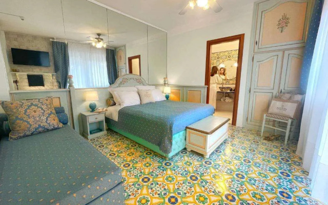 Milton Boutique Hotel