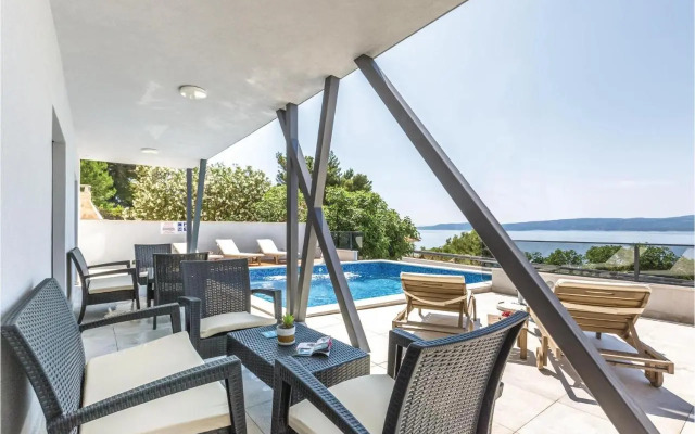 One-Bedroom Apartment in Medici