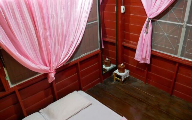 World Homestay