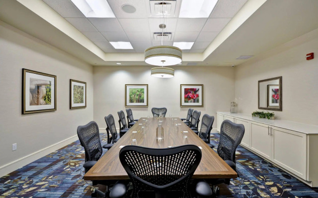 Hilton Garden Inn Detroit Troy