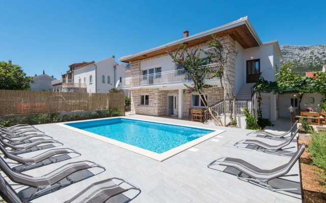 Villa Kosta