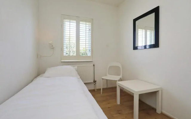 Holiday Home in Noordwijkerhout Near Lake