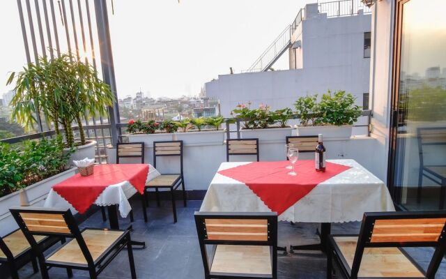 Sammy Luxury Hotel