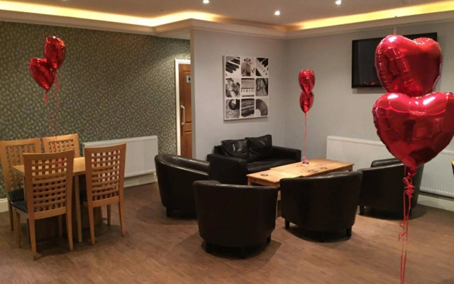 Melbourne House Hotel