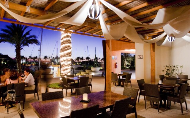 Puerta Cortes Residences: Las Colinas