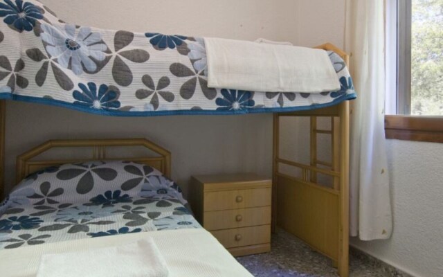 Villa - 8 Bedrooms with Pool and WiFi - 106415