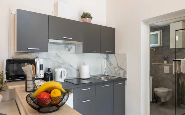 Apartments Roza
