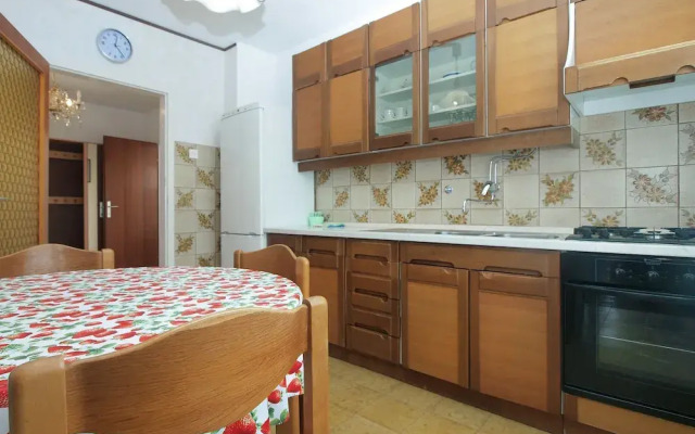 Apartment 1704