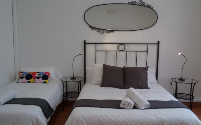 Hostal SisCinc - Adults Only