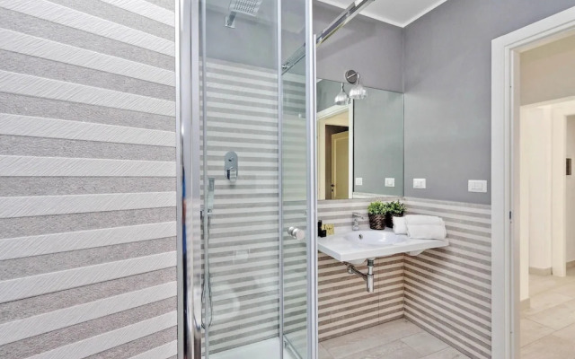 Rm-h501-pale6m5 Monti Apartments - M16