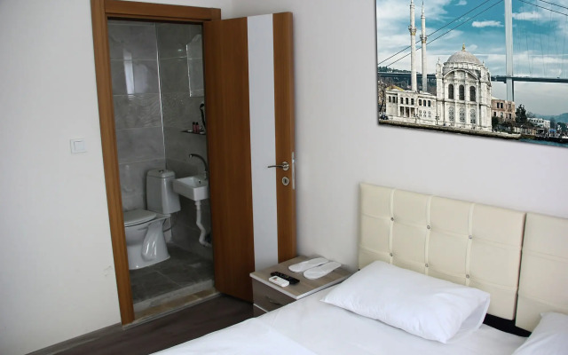 Marpalace Hotel