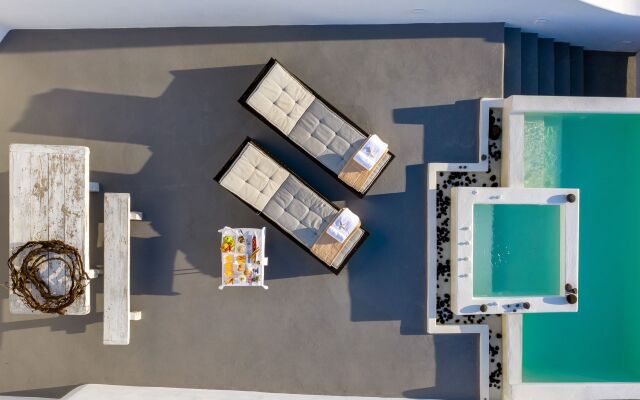 Santolia Art Suites
