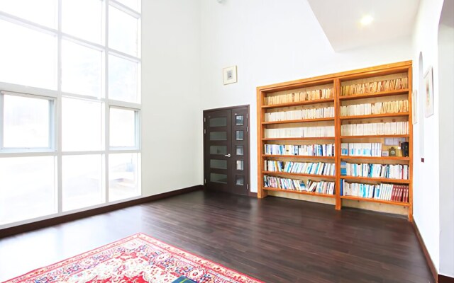 Goseong Hwapoli Pension