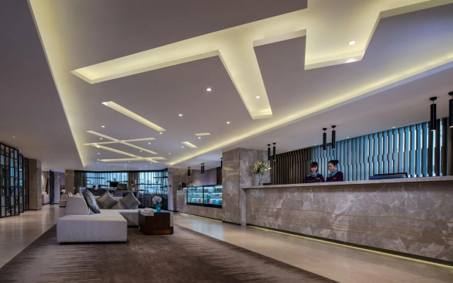 Nuohuating Hotel – Lobby – Zhaoqing
