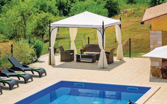 Stunning Home in Barisici With Wifi and 4 Bedrooms