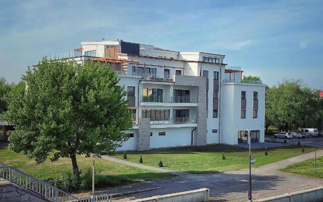 Moment Apartman Hotel