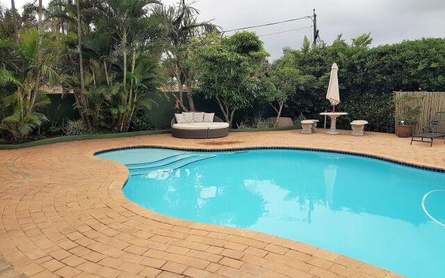 Sunbirds B&B - Adults Only