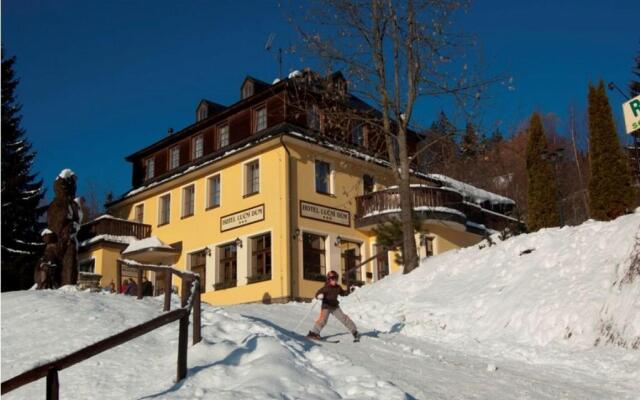 Hotel Lucni Dum