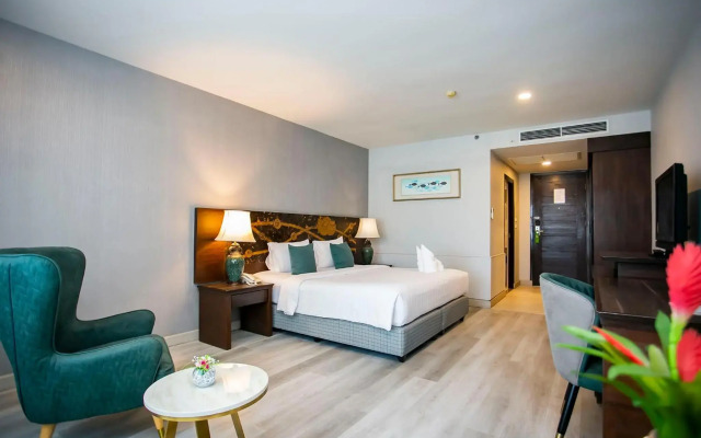 Empress Pattaya Hotel