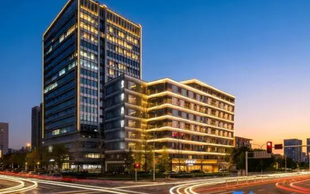 Ji hotel (Wuhan Dongxihu Wuhuan Sports Center Store)