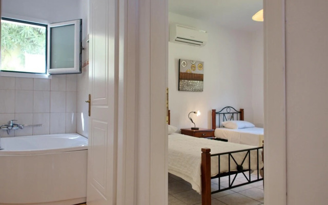 Villa-aris Stunning sea Views