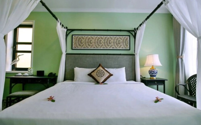 Hoi An Town Home Resort