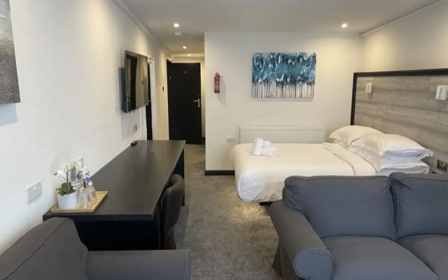 The Waterfront Lodges