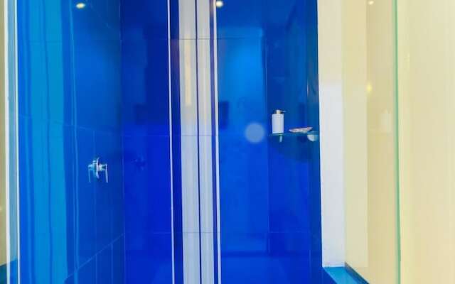 Deep Blue Condos - 103