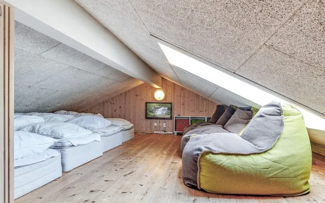 5 Star Holiday Home in Albaek