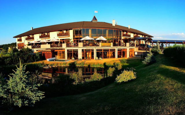 Hotel International