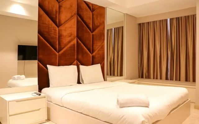 Modern Look And Comfortable 1Br Gold Coast Apartment Pik
