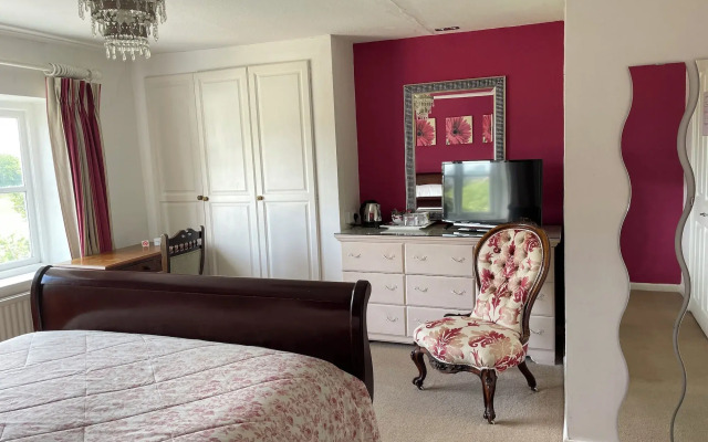Pickmere Country House