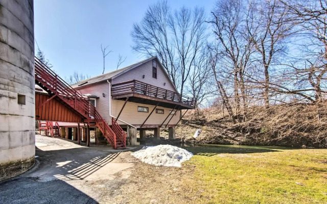 Creek Access & Deck: Runningwater Lancaster Gem