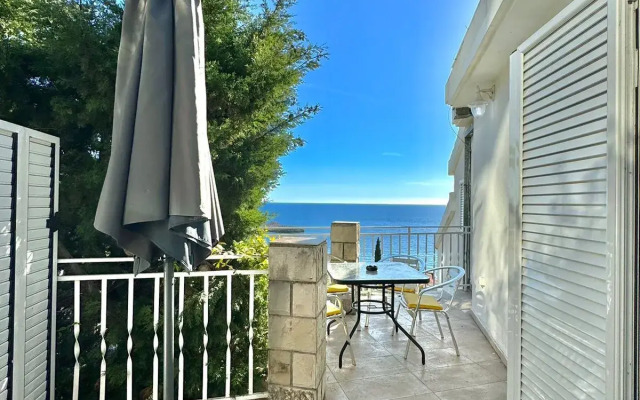 Sun Rose apartments Sveti Stefan