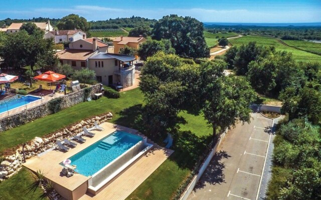 Awesome Home in Bacva With Wifi and 2 Bedrooms