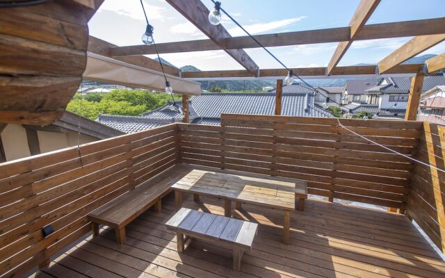 Kawazu Log House