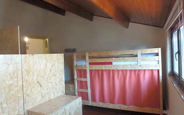 Canvas Atelier Hostel